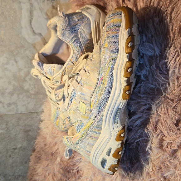 Skechers D Lites 1.0 size 6.5 - Picture 2 of 6